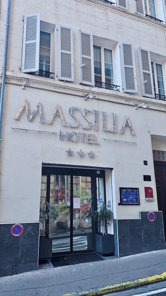 Massilia Hotel 6/50