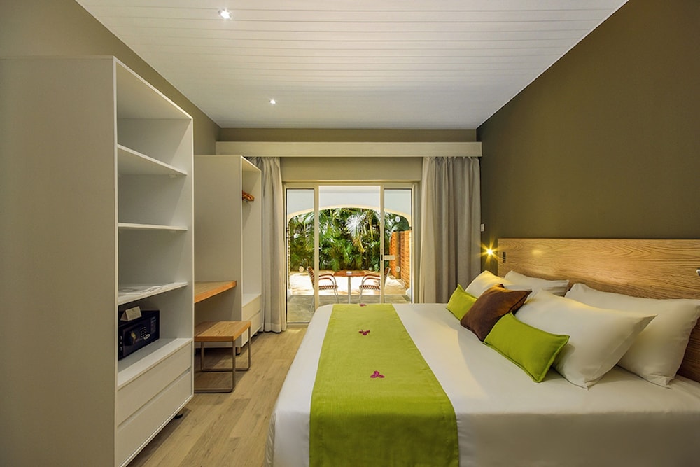 2 BEDROOMS, APARTMENT