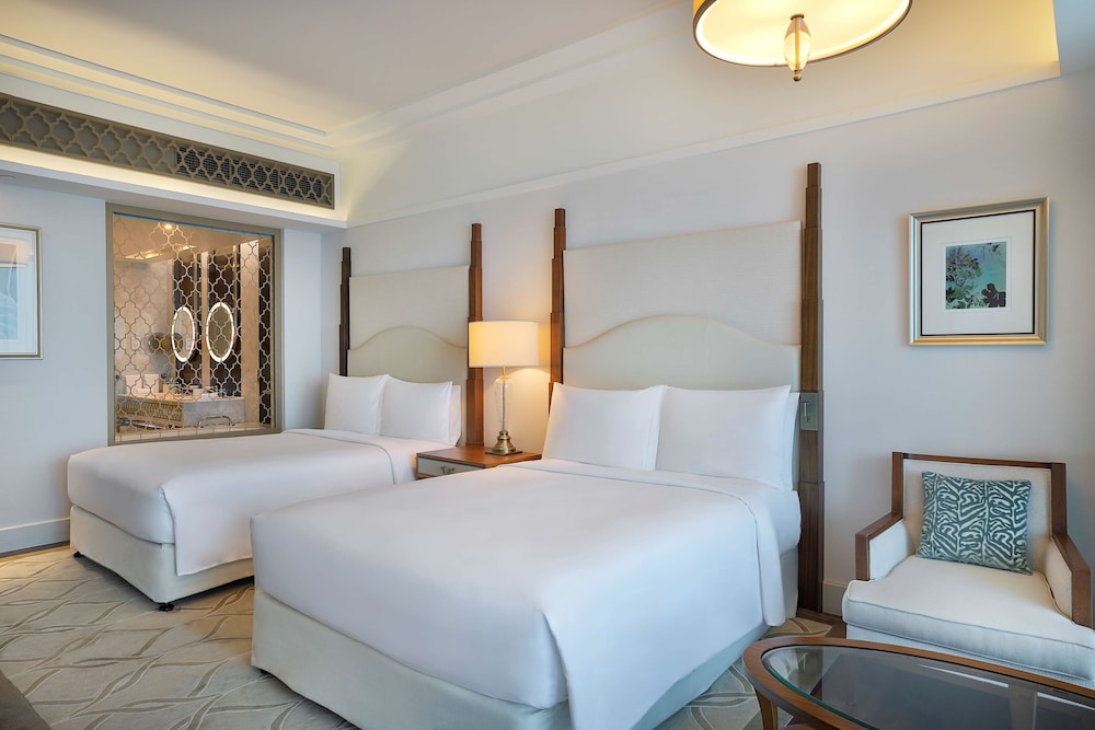 Waldorf Astoria Dubai Palm Jumeirah 23/81