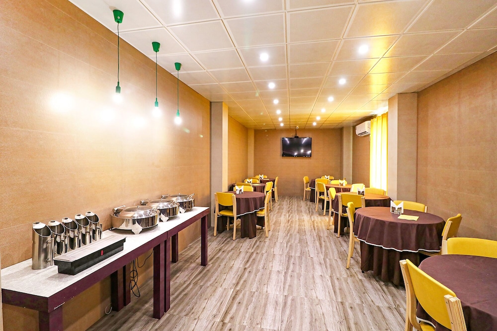 Ace Prime Hotel 40/50
