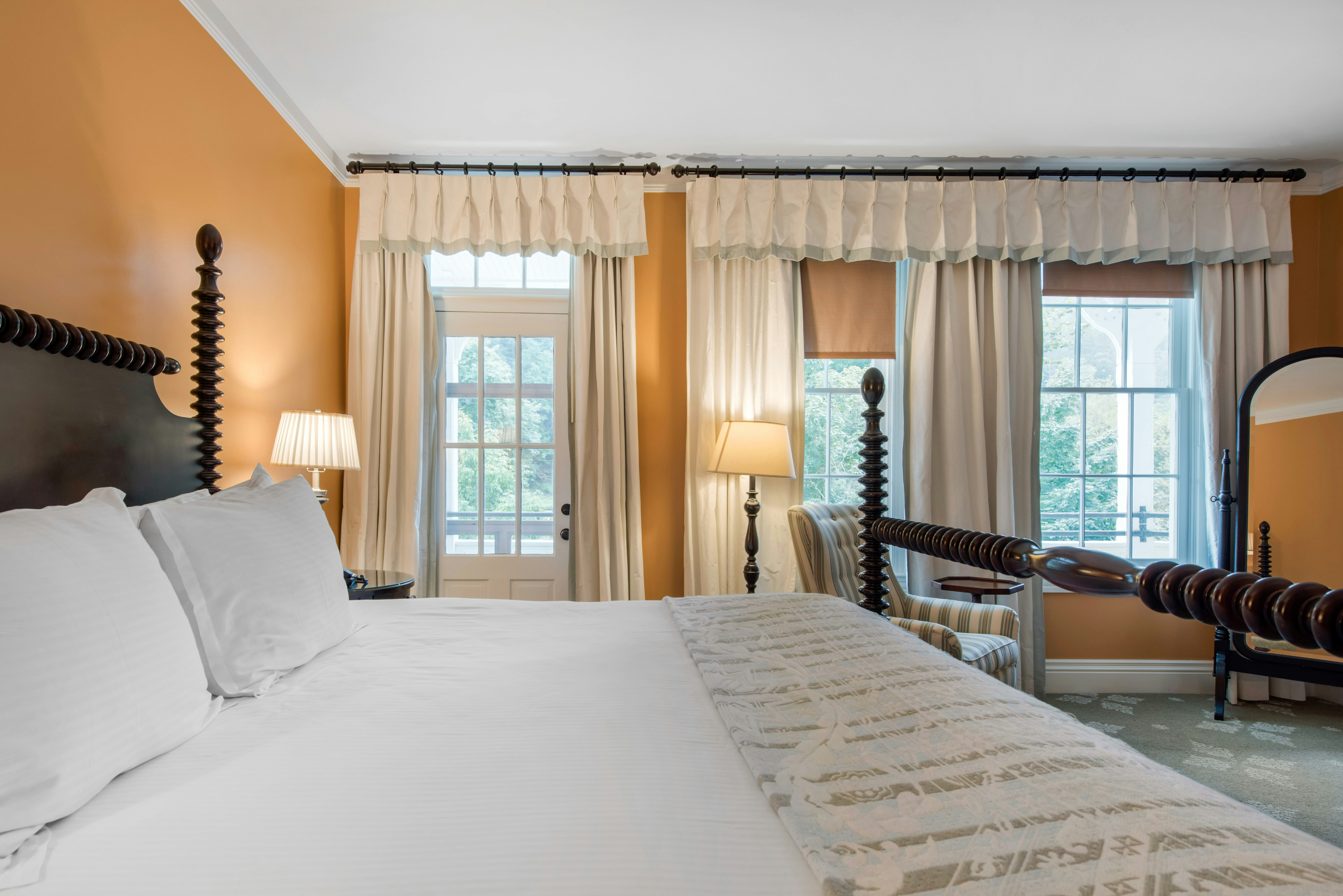 Room, King Bed, Resort View, Patio, Accessible