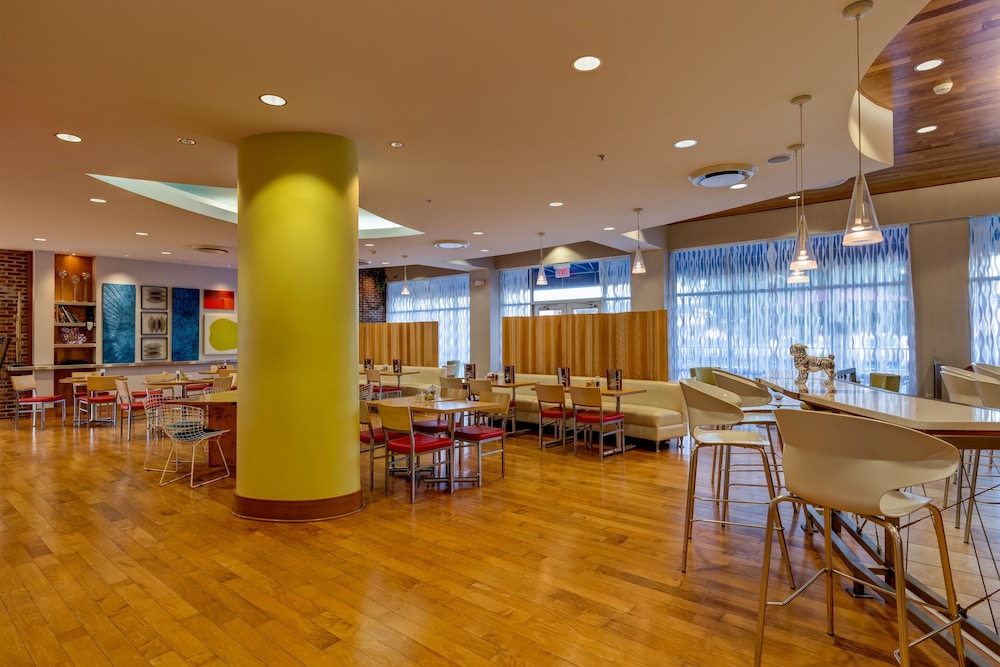 Hotel Indigo Columbus Architectural Center 58/80