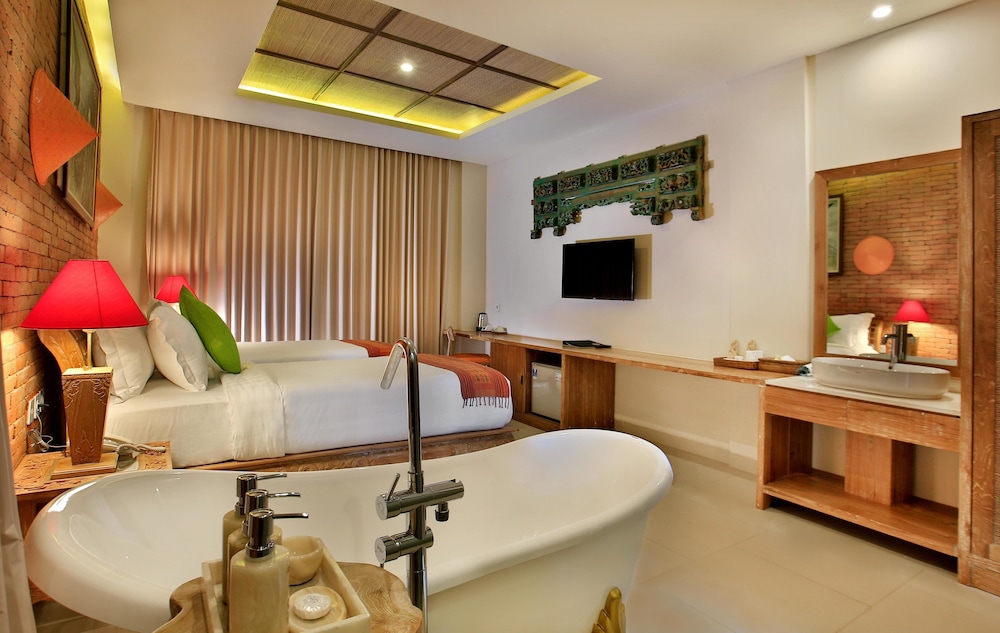 غرفة ديلوكس بسريرين منفصلين بإطلالة على المسبح، Green Field Resort 4/5