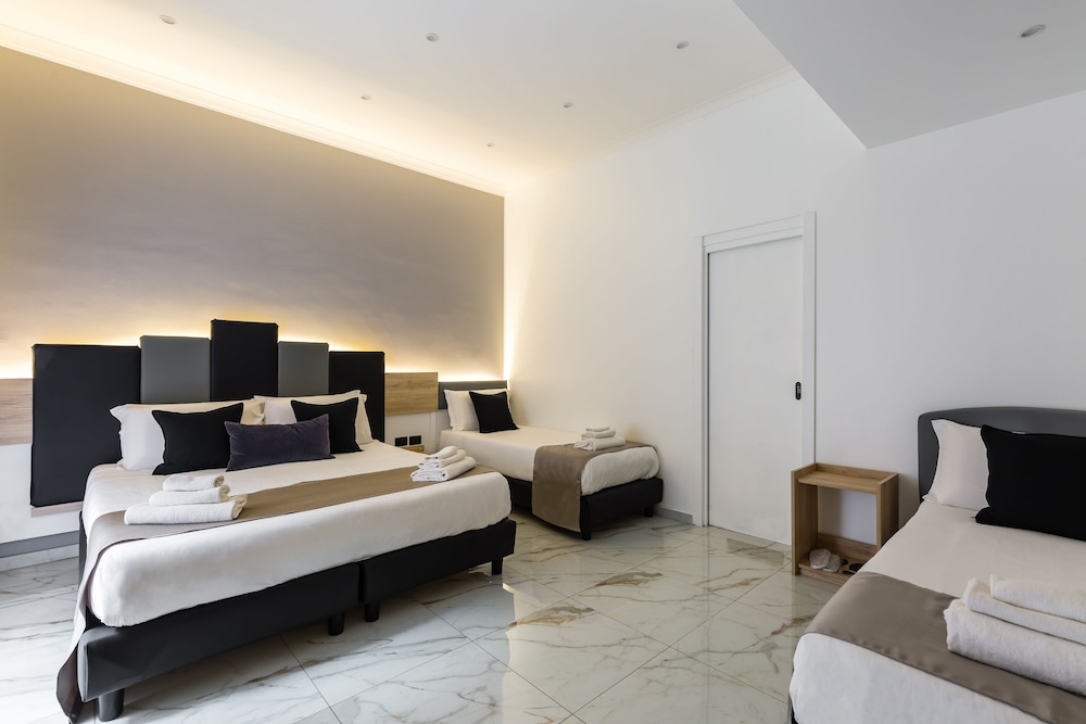 Sant Angelo Hotel 38/50