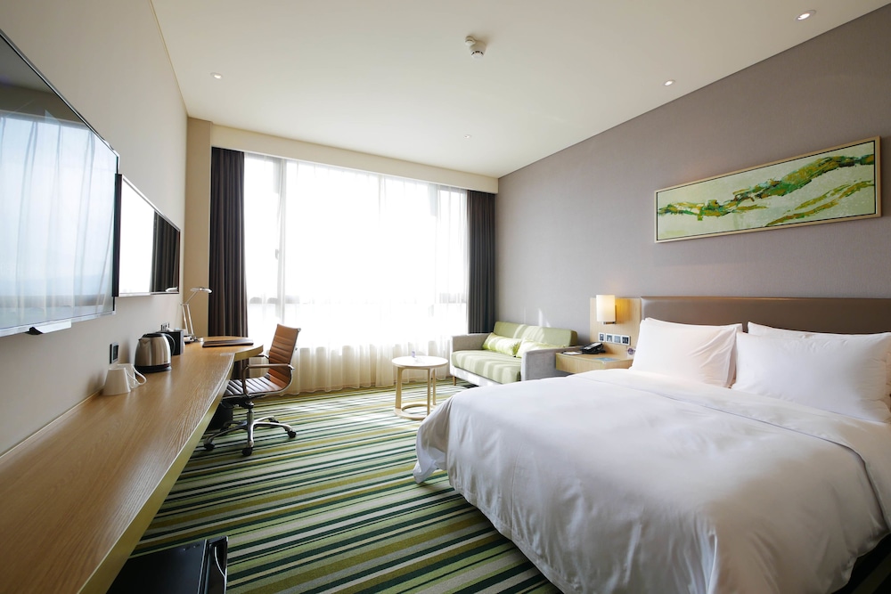 Mercure Nanchang Sunac 18/45