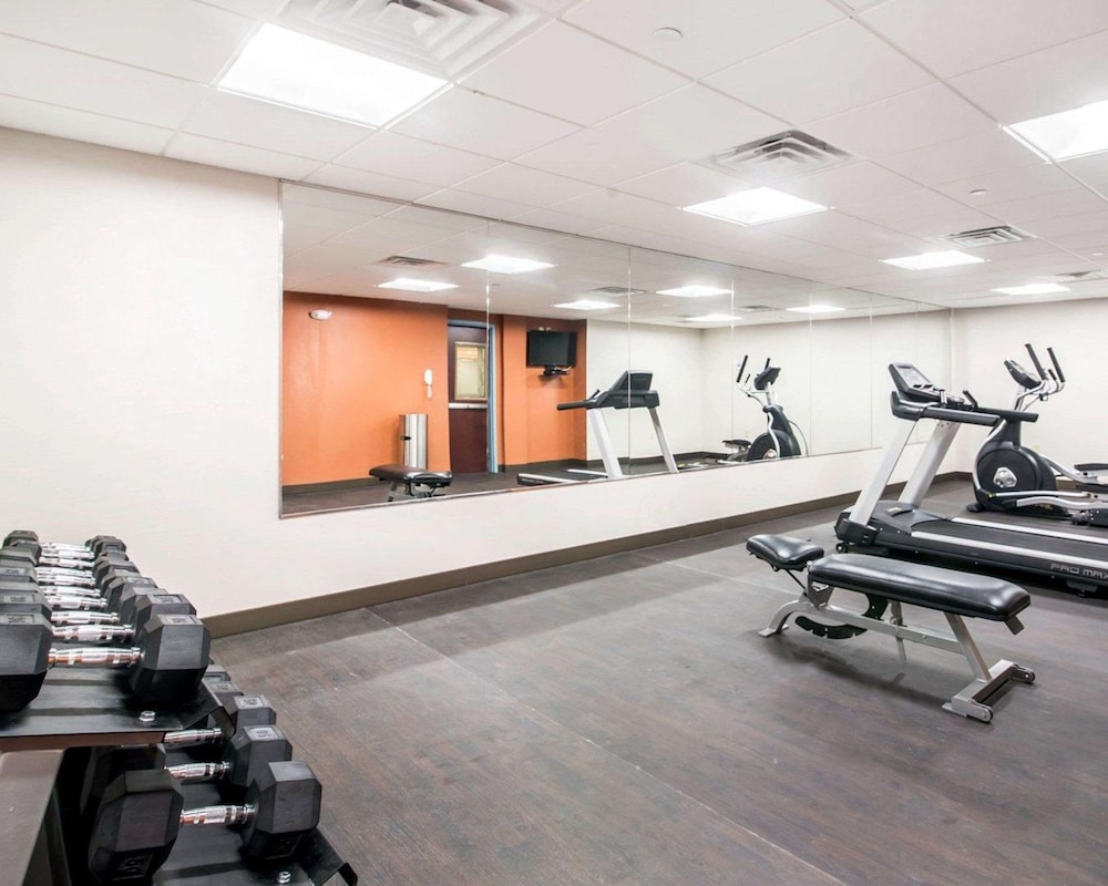 Comfort Inn & Suites Brattleboro I-91 27/47