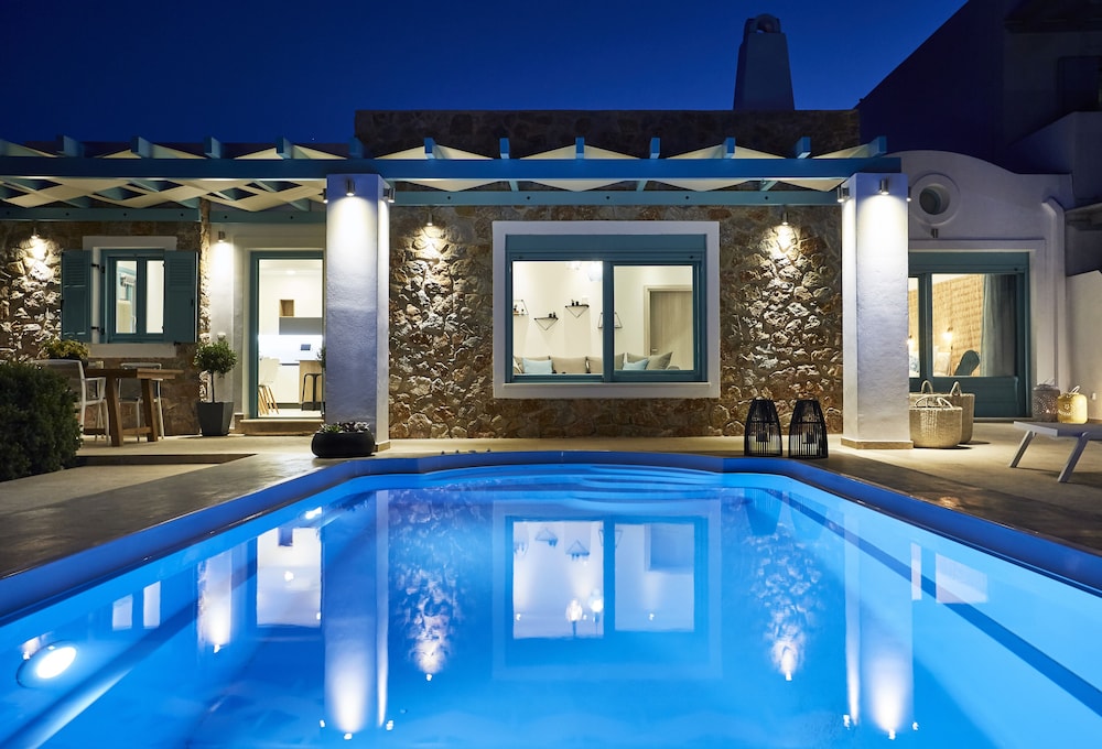 Almyriki Beach Villa 18/43