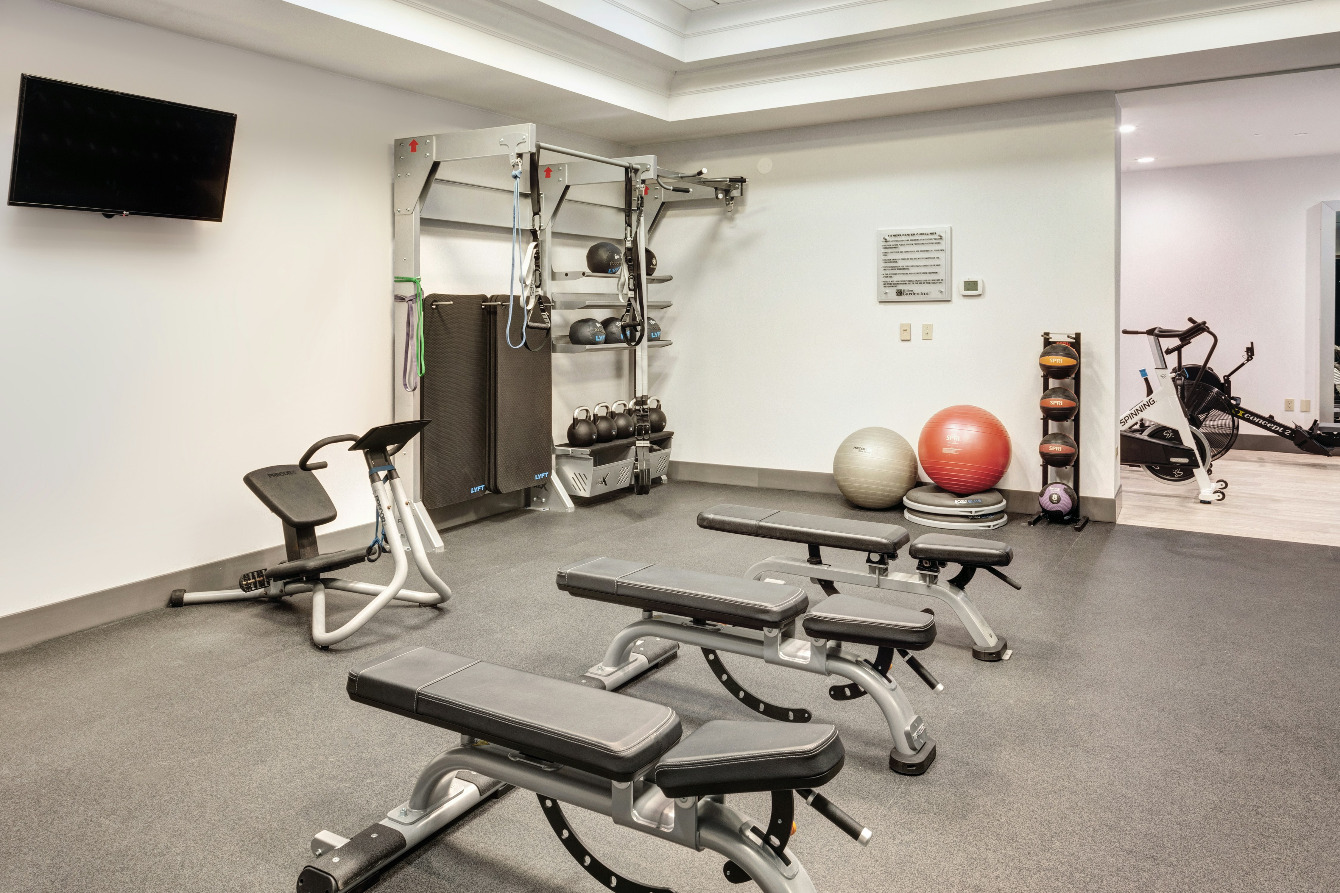 Hilton Garden Inn Chicago North Shore/Evanston 11/30