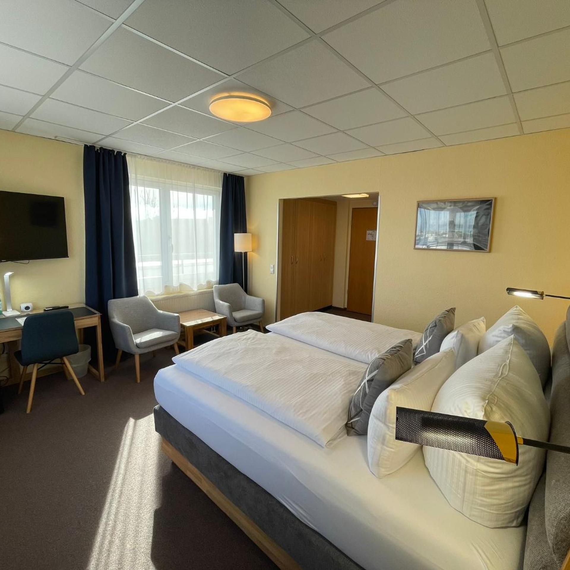 Parkhotel Marzahn 23/50
