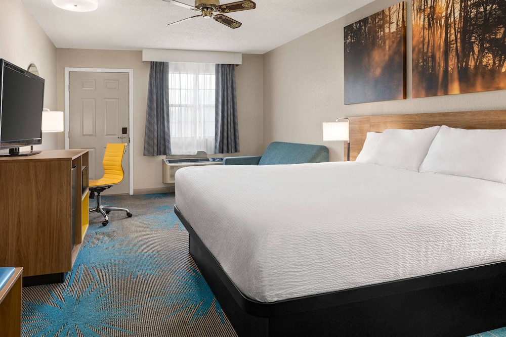 Days Inn by Wyndham Demopolis 19/61