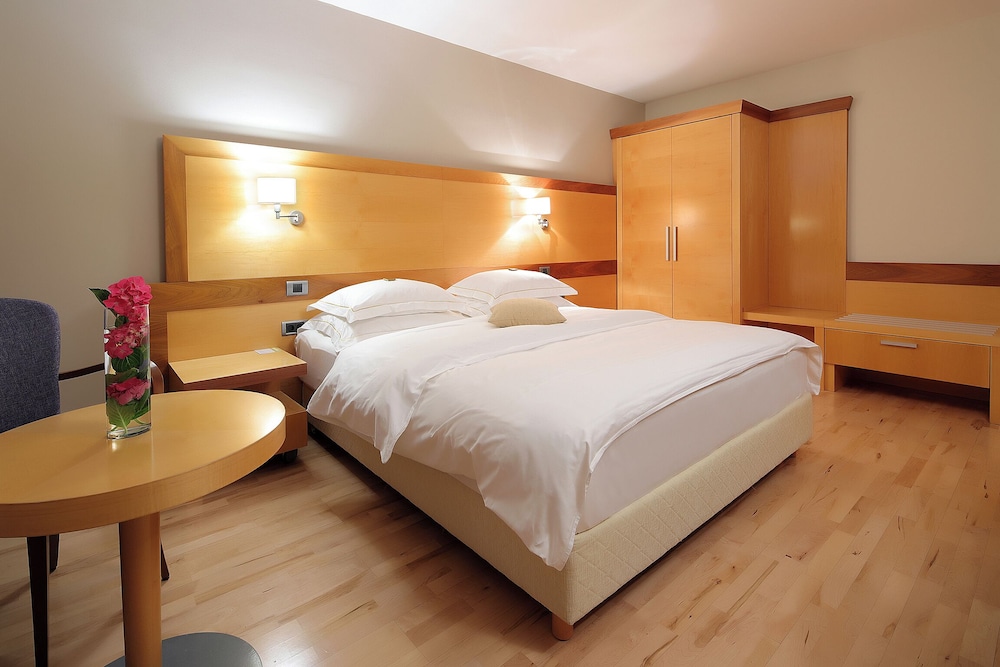 Hotel Lovec 21/47
