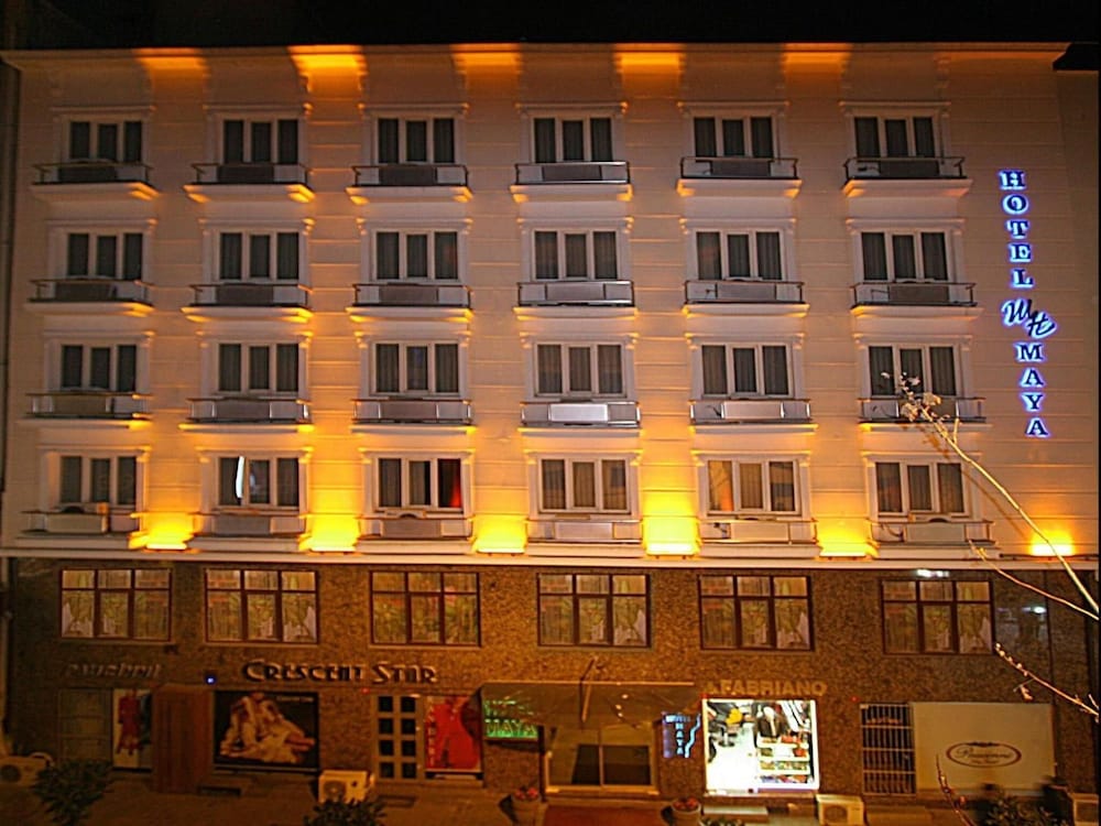 Maya Hotel 2/37