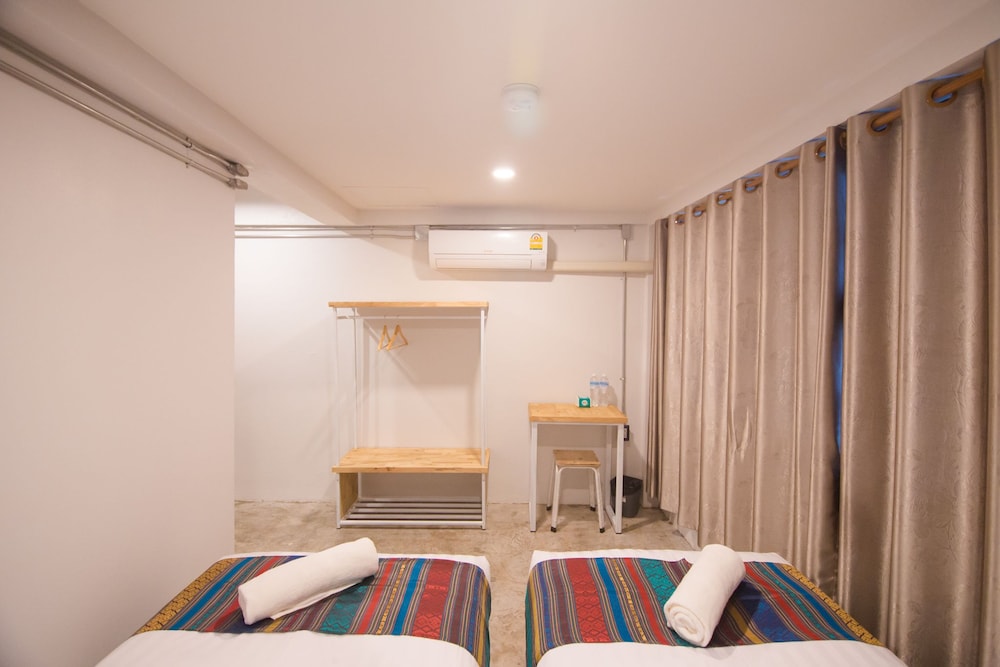 Suree House 18/42