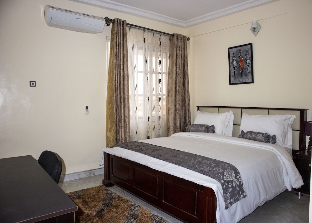 Villa Angelia Hotel 16/36
