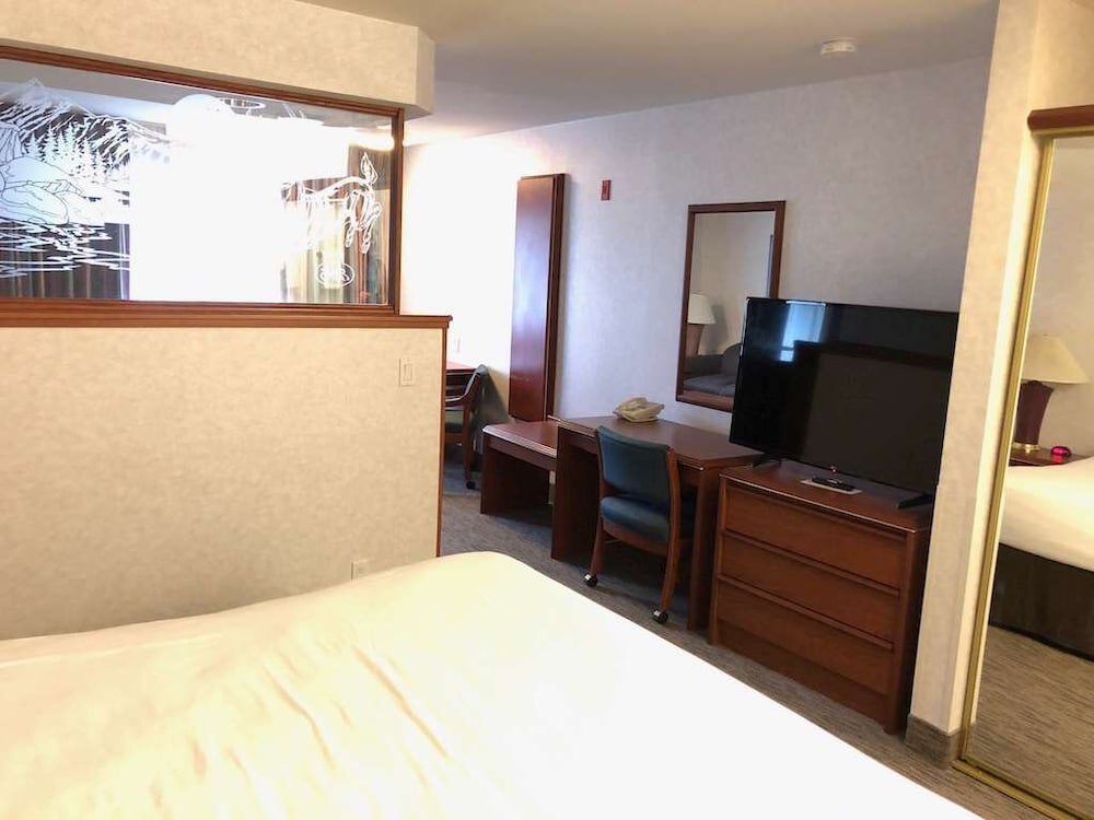 Shilo Inn Suites Hotel Klamath Falls 11/40