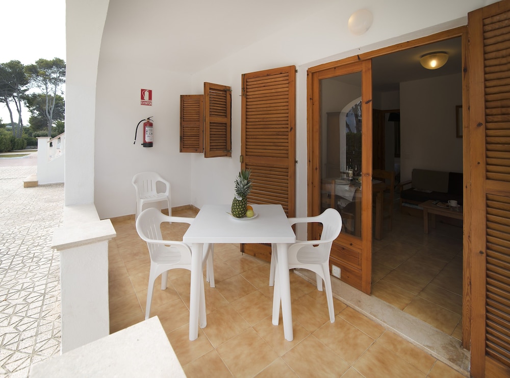 Apartamentos Mar Blanca 32/67