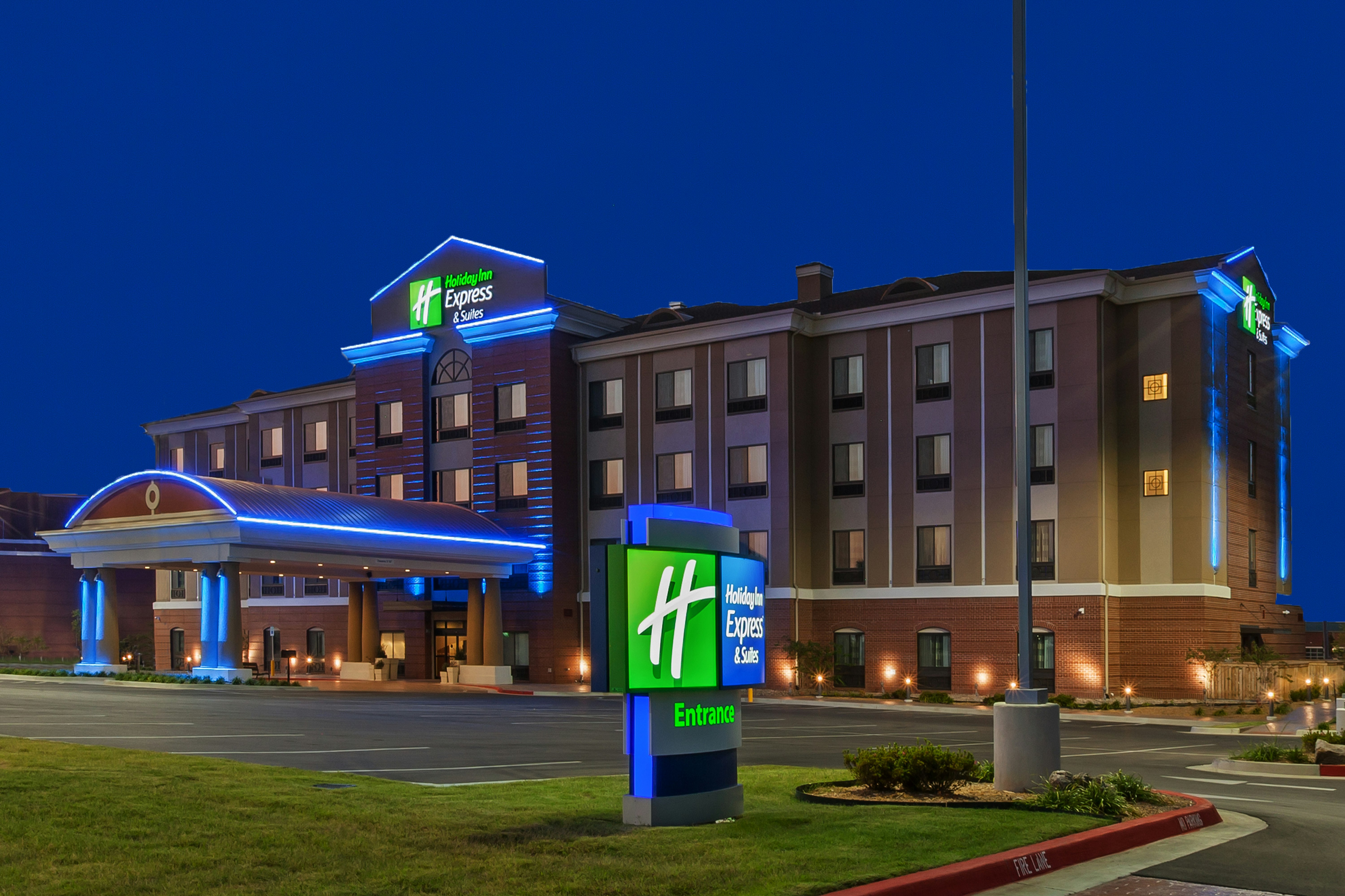 Holiday Inn Express And Suites Glenpool Tulsa South 52/52