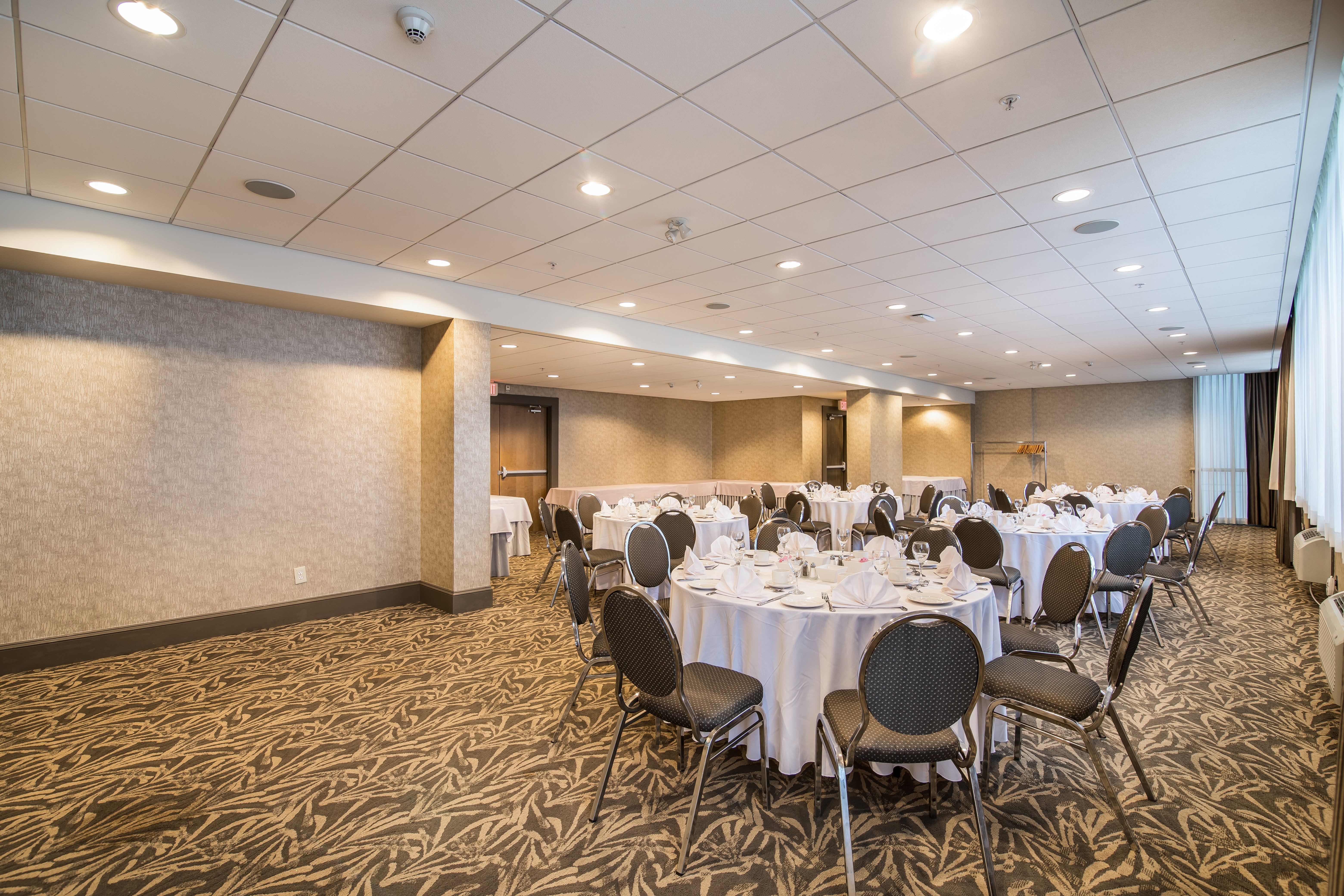 Holiday Inn Vancouver Centre 63/73