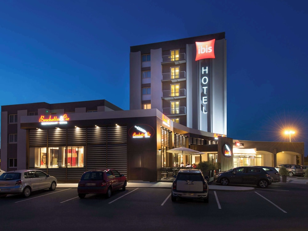 Ibis Cholet 32/36