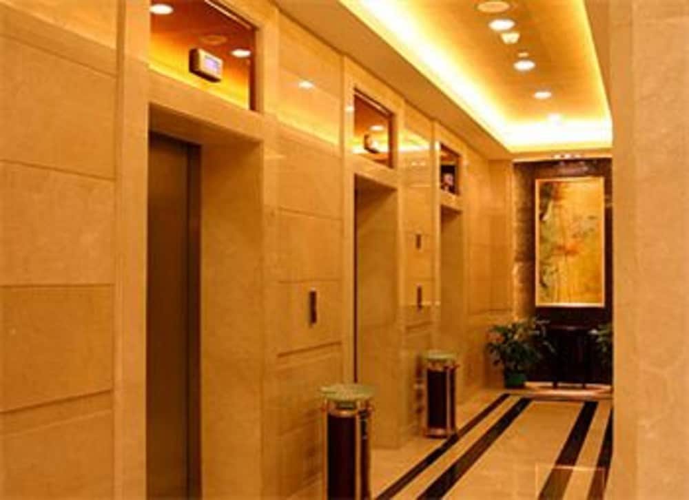 Landmark International Hotel 21/49