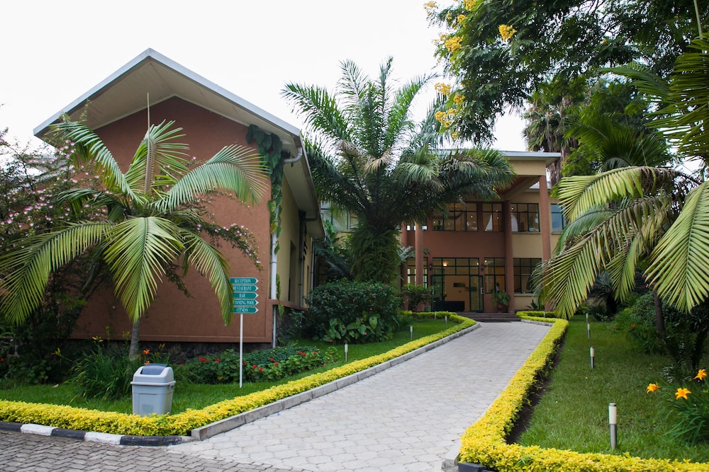 GORILLAS LAKE KIVU HOTEL 42/49