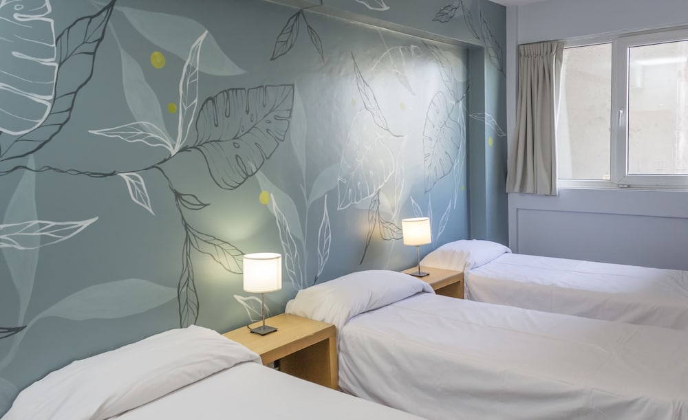 Circus Hotel & Hostel 9/37