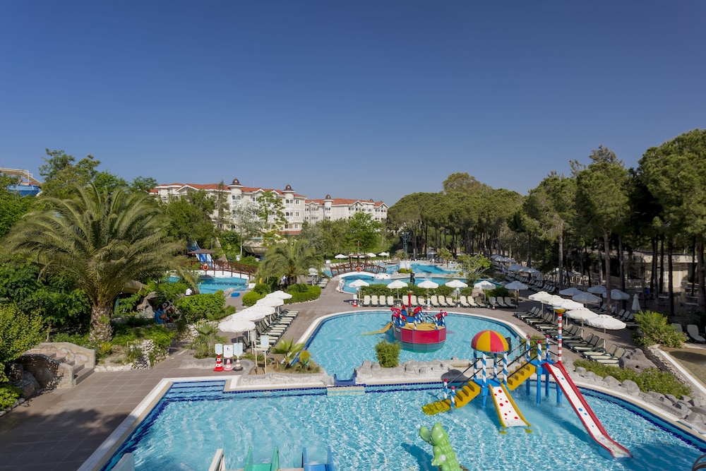 Gural Premier Belek 62/71