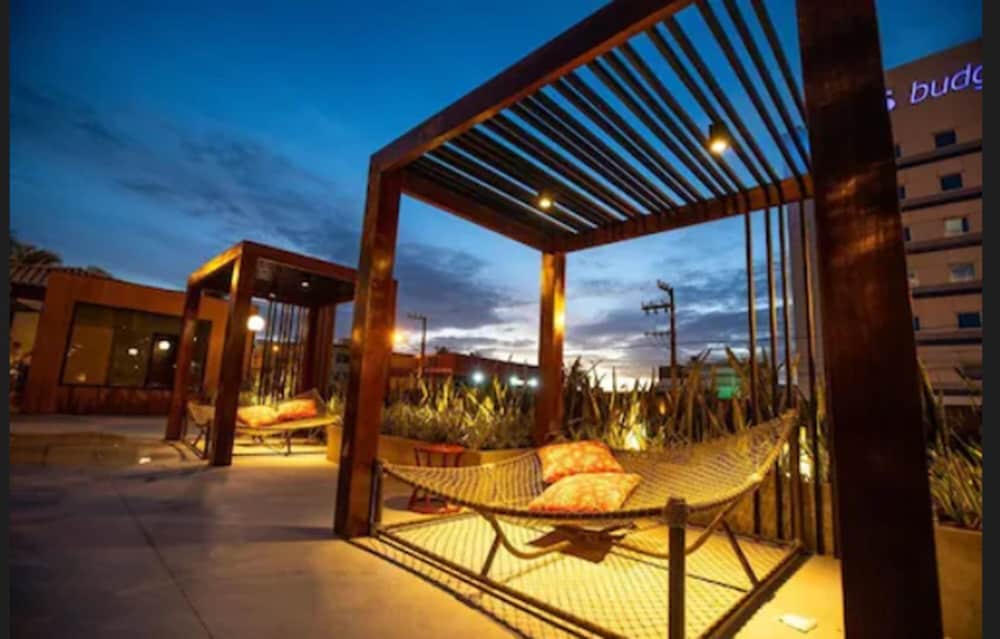Celi Hotel Aracaju 49/53
