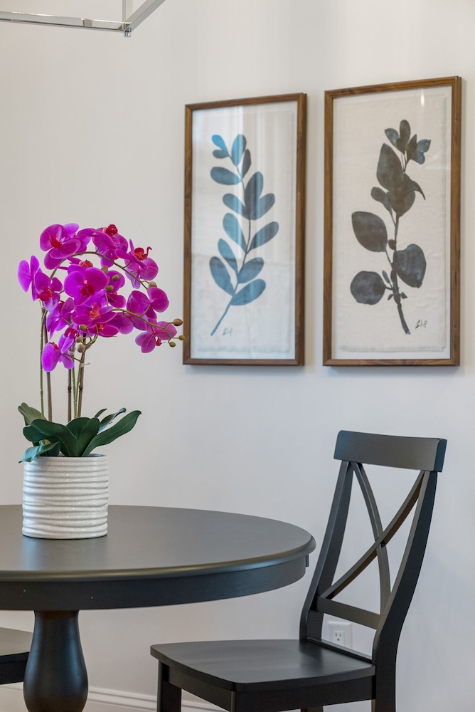 The Washington Boutique Hotel near Cedar Point & Sports Center 8/50
