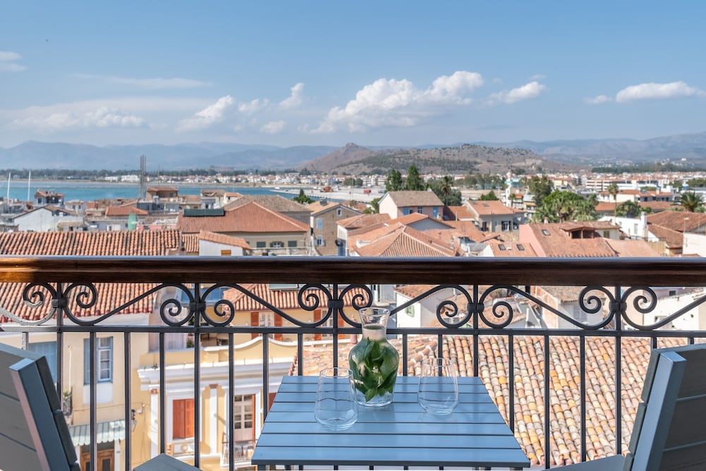 Grand Sarai Nafplio 37/75
