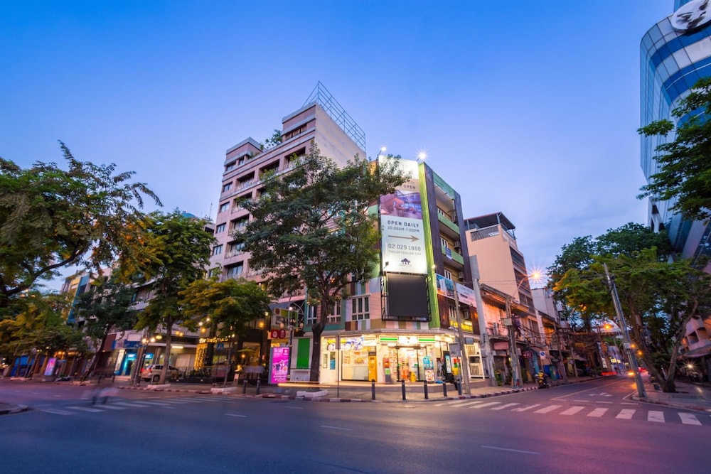 Zen Rooms Silom Soi 17 56/62