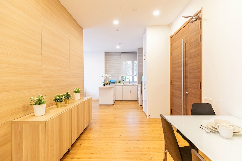 Thanksgiving Serviced Residence 8/67