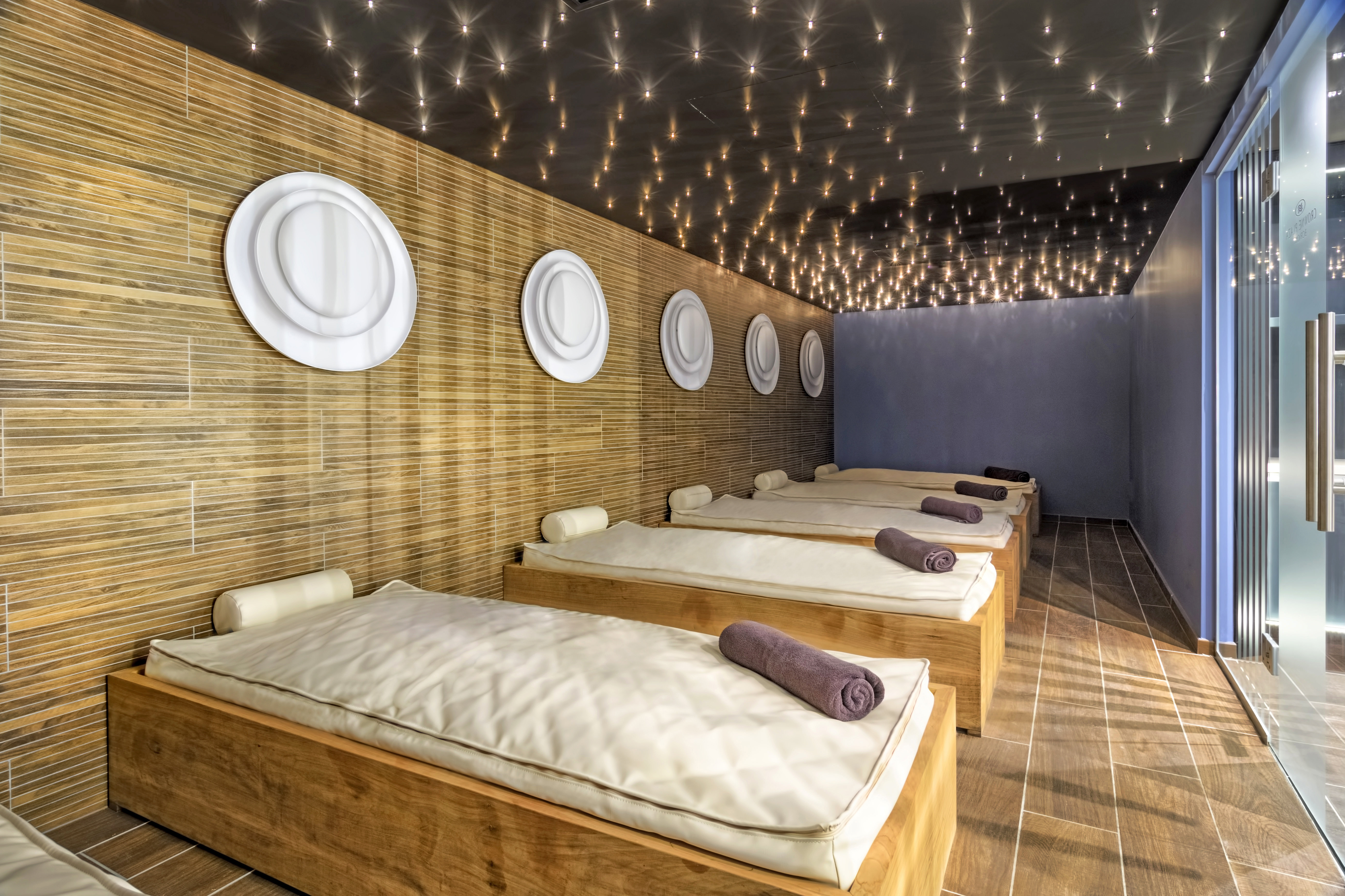 Crowne Plaza Borjomi 22/76