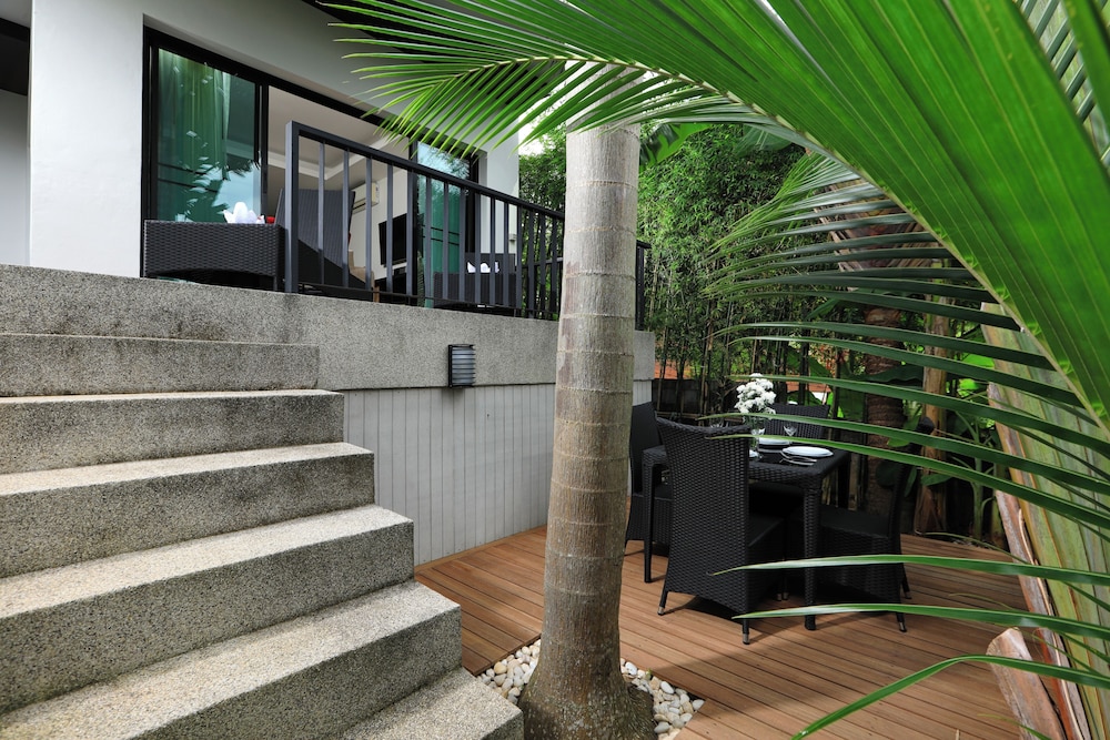 THAIMOND RESIDENCE BY TROPICLOOK 14/68