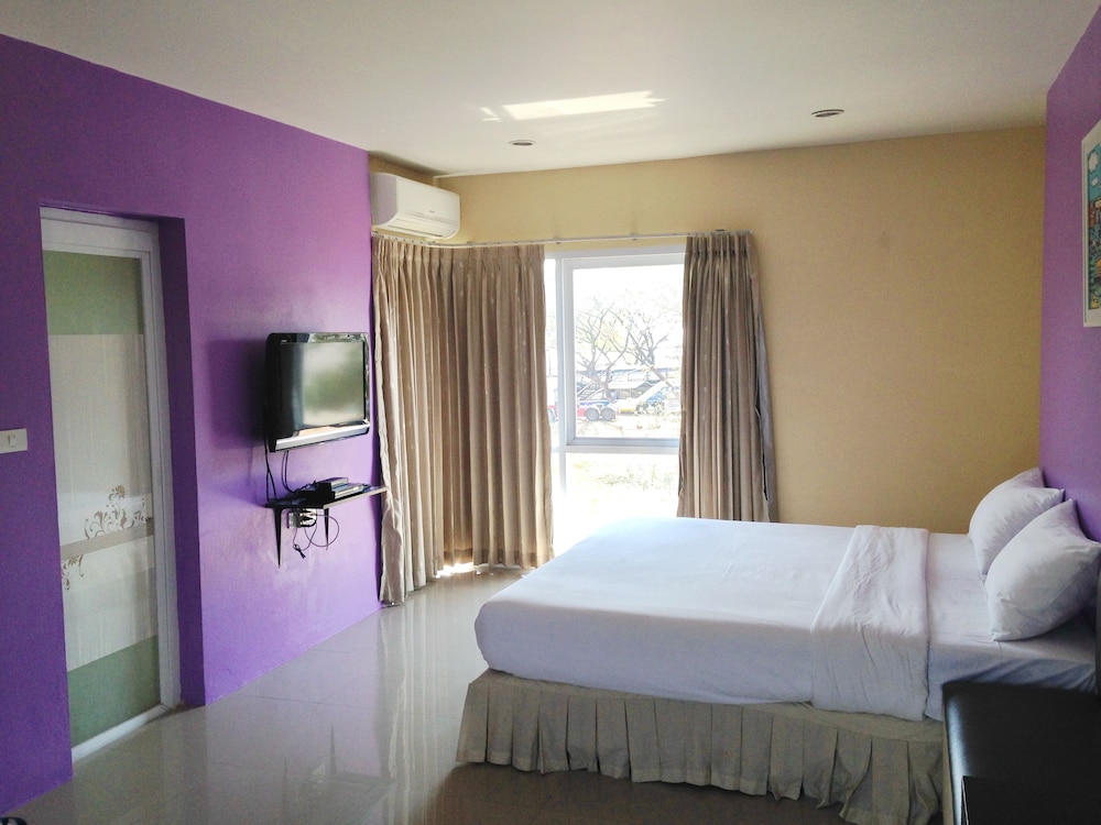 C2 Residence Boutique Hotel 4/28