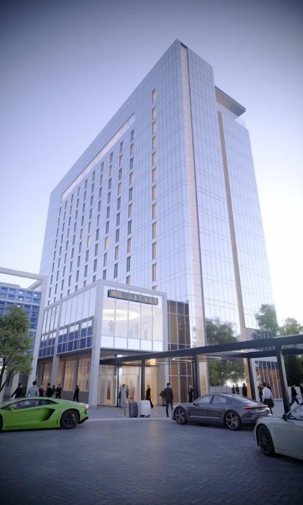 Hotel La Tour in MILTON KEYNES