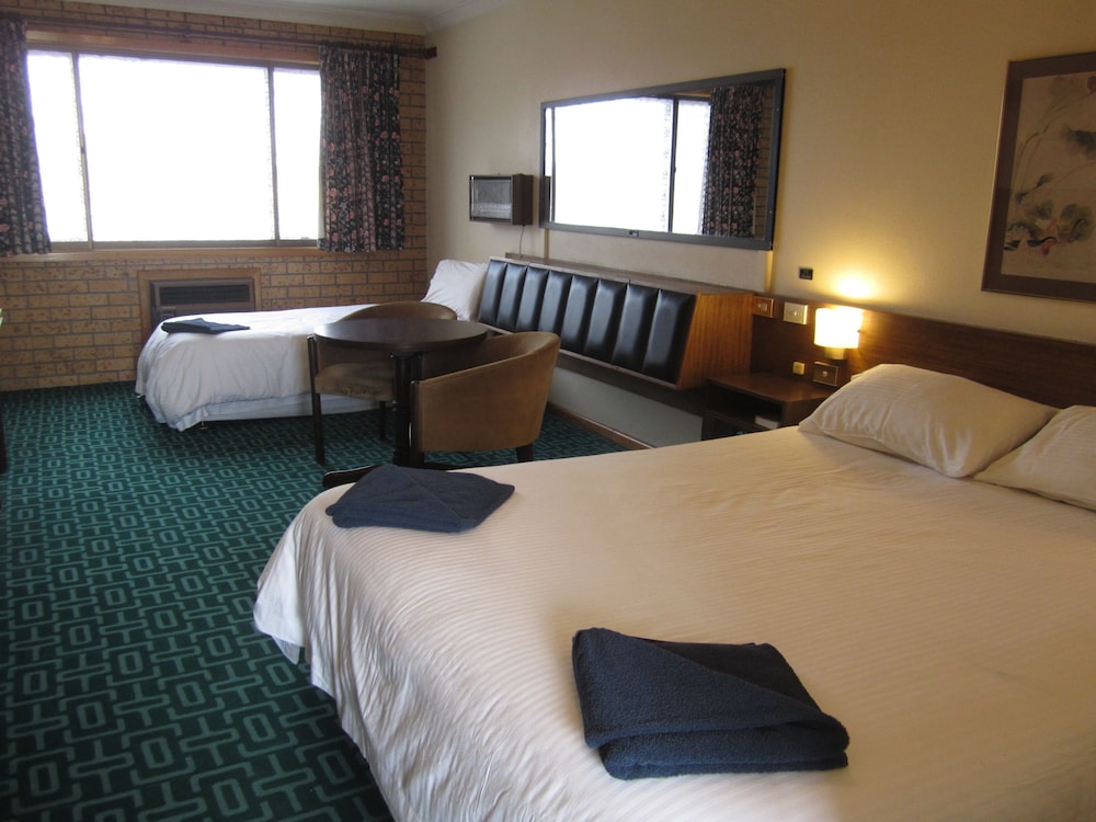 Canberra Lyneham Motor Inn 25/48