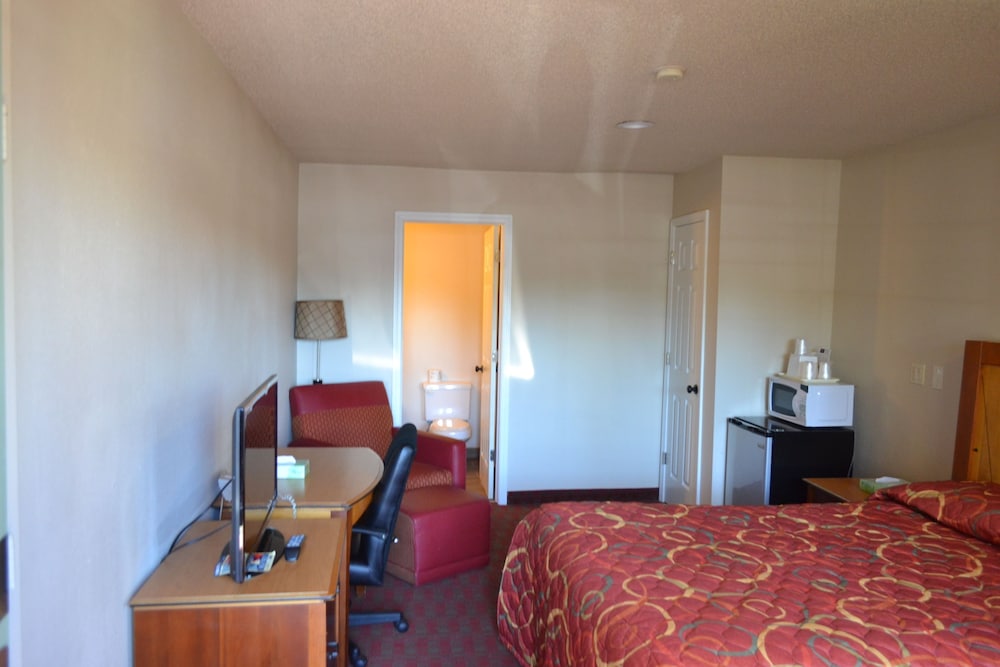 Skyway Inn SeaTac 20/58