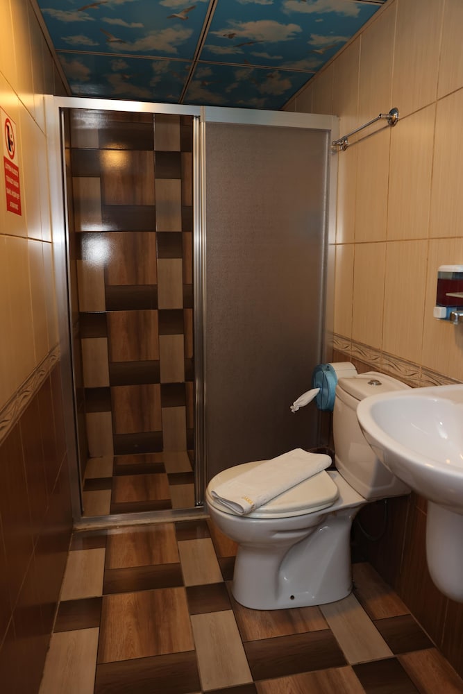 Adana Saraya Hotel 50/50