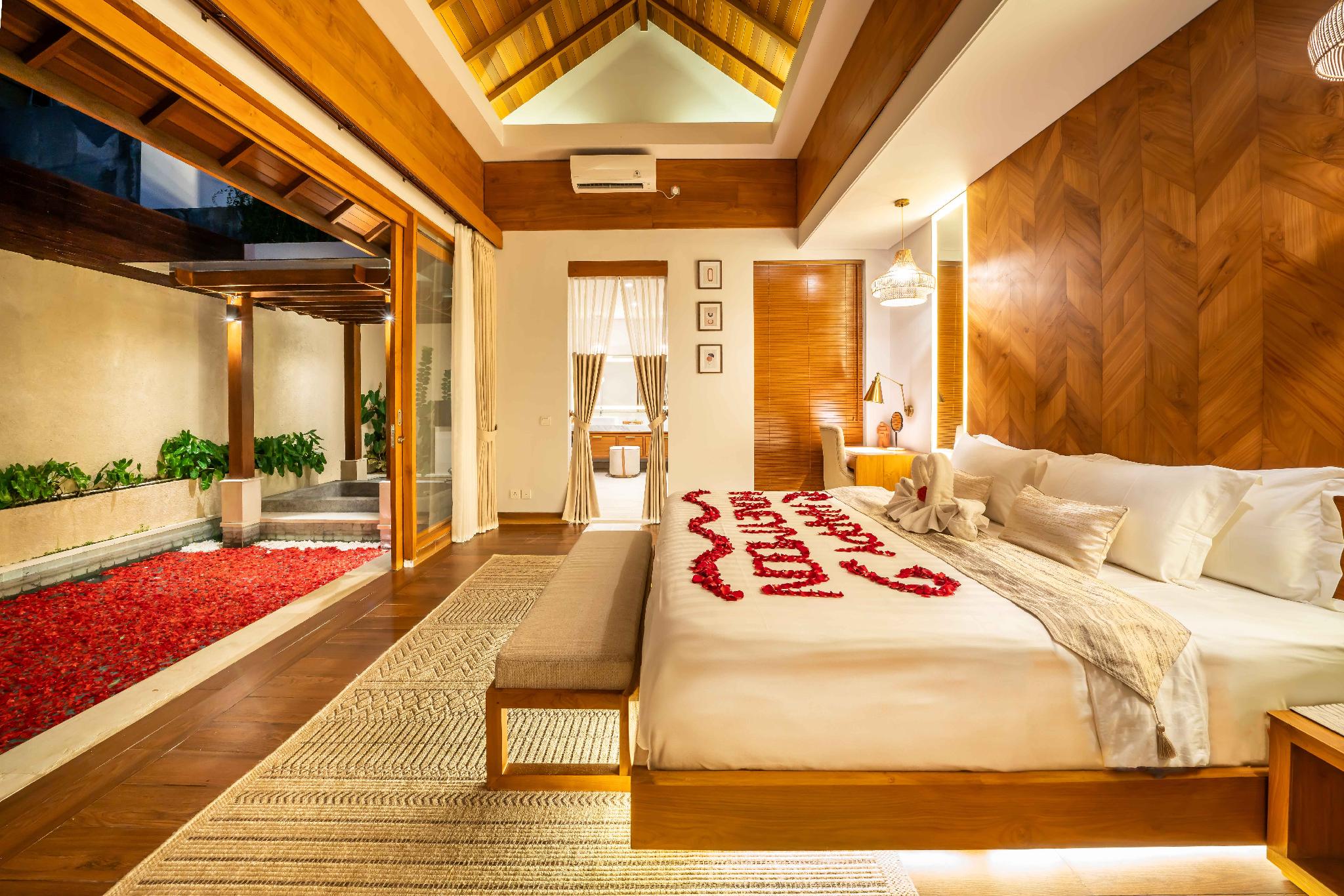 1 BEDROOM, SUITE, KING BED