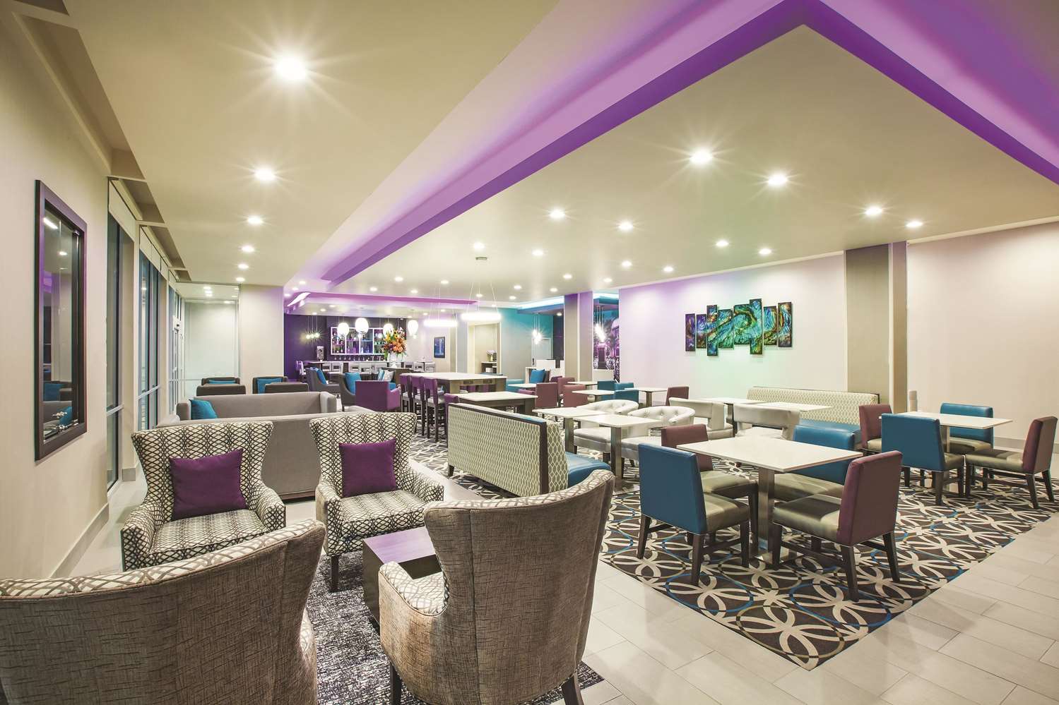 La Quinta Inn Suites By Wyndham Mcallen La Plaza Mall 43/62
