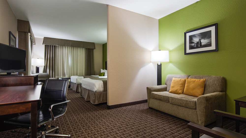 Best Western Plus Havre Inn & Suites 38/57