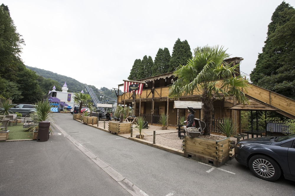 Gullivers Resort Matlock Bath 37/49