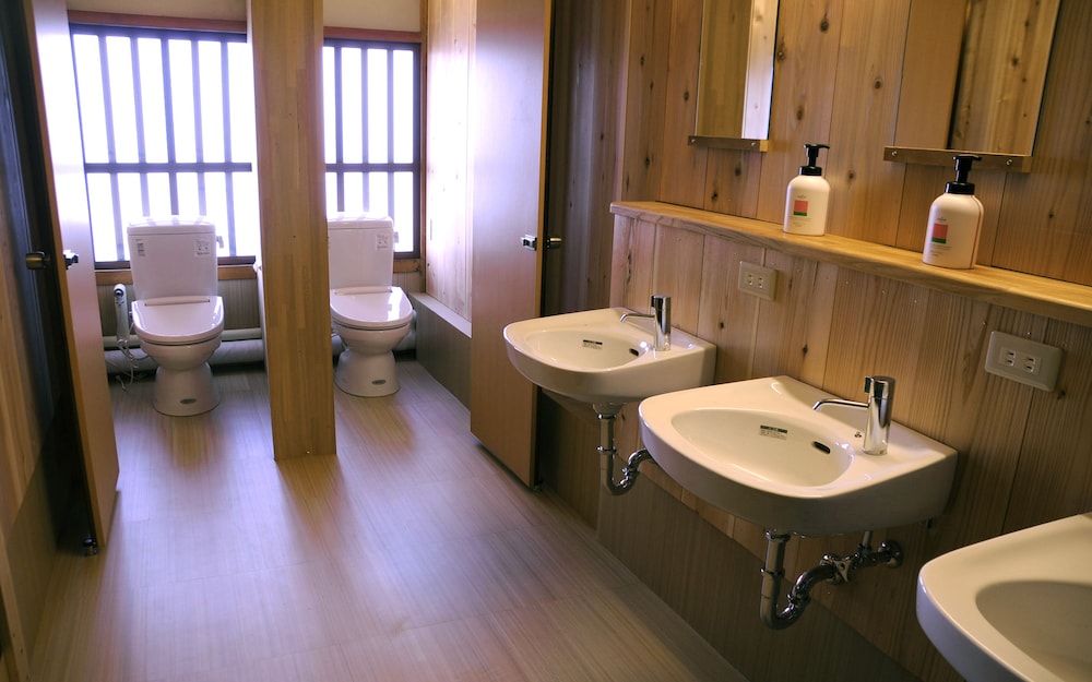 Sakura Guest House - Hostel 50/58