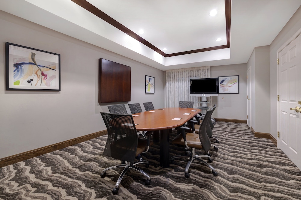 Staybridge Suites Tallahassee I-10 East 62/71
