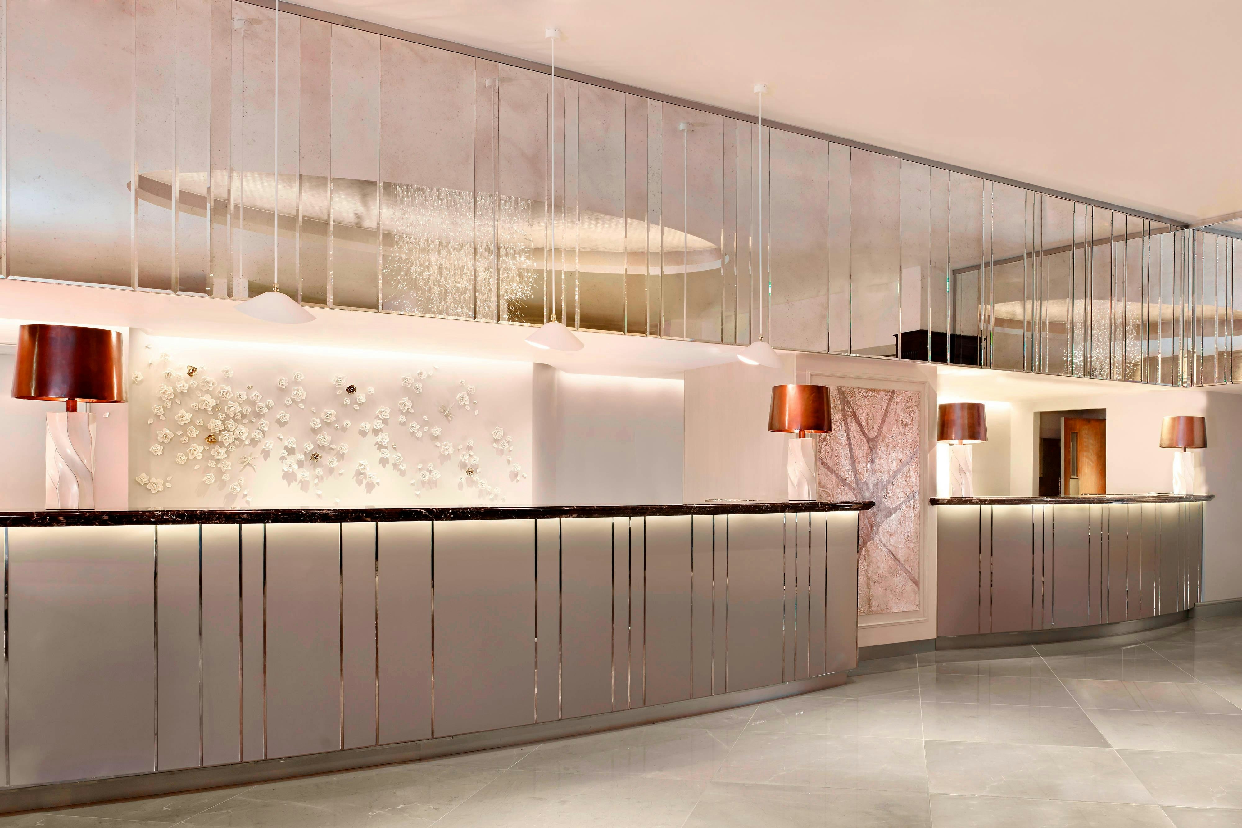 Lobby at The Park Tower Knightsbridge, a Luxury Collection Hotel, London, LONDON