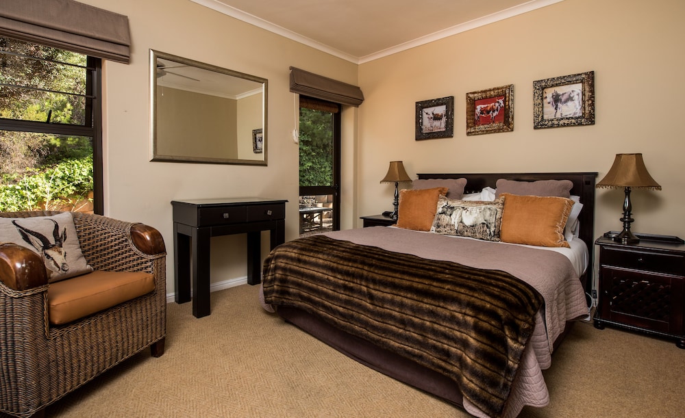 Whaleview Manor Guesthouse 24/43