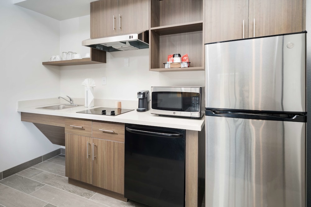 Wingate by Wyndham Austin North 30/32