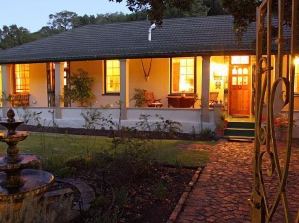 The Old Trading Post - Guest House 18/50