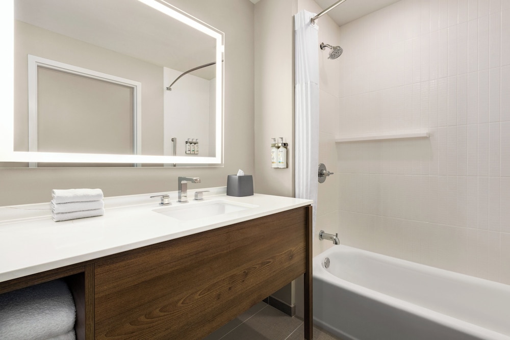 جناح استوديو بسريرين كوين بمطبخ لذوي الإعاقة، Staybridge Suites Houston East - Baytown 5/5